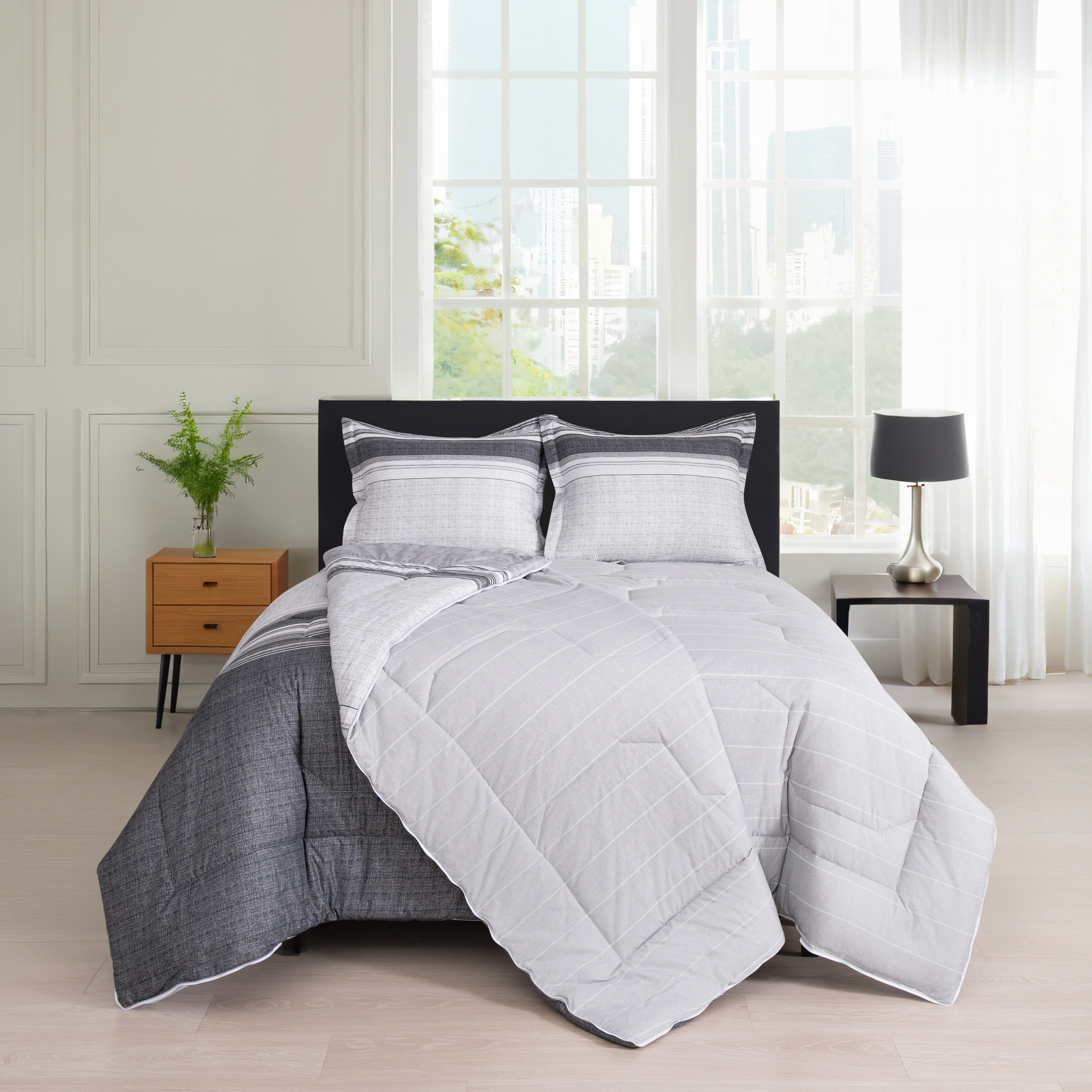 Het velvetdekbed heeft 2 delen gedeeltelijk aan elkaar geritst